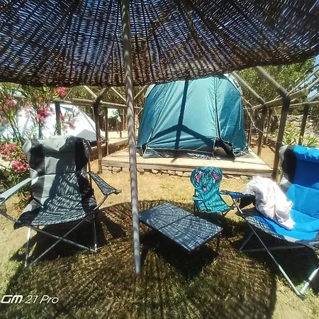 펜션 Feslegenbuekue Kamp